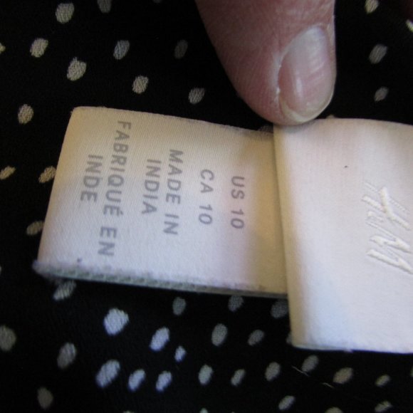 H&M Black with White Polka Dots, Button Up, Women's 10 - Picture 3 of 4